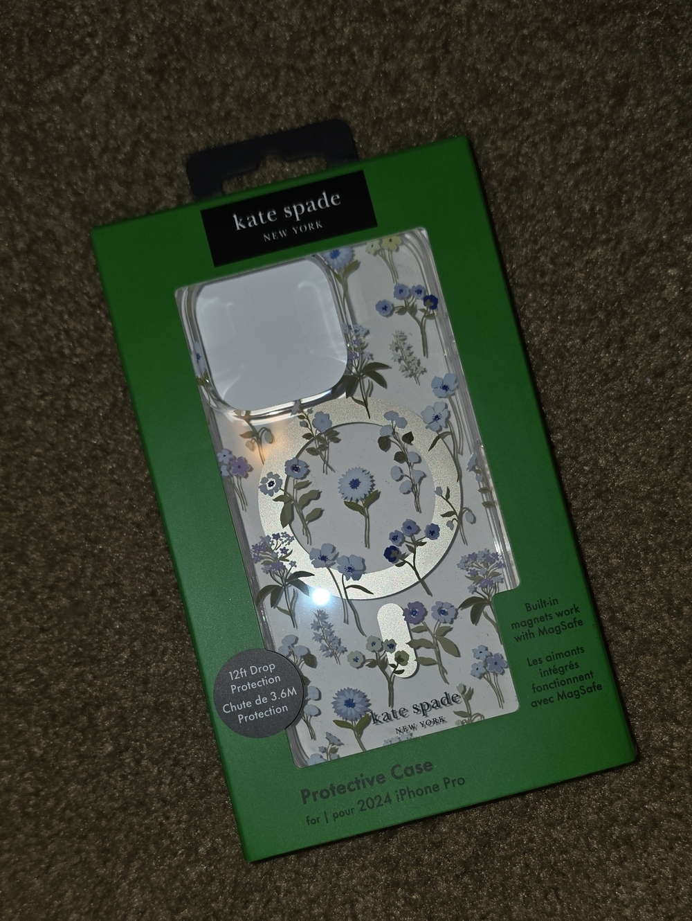 kate spade Clear Floral MagSafe iPhone 16 Pro Case — White with Blue Flowers